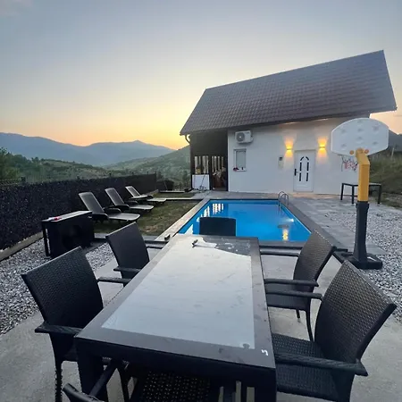 Nyaraló The Alpine Poolhouse Trnovo