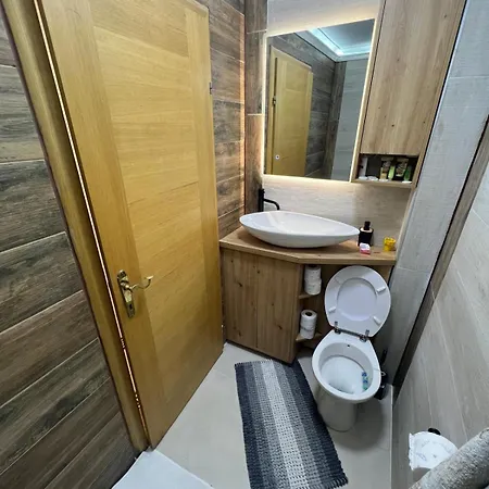 The Alpine Poolhouse Casa vacanze