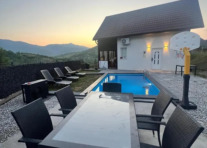 度假居 The Alpine Poolhouse Trnovo