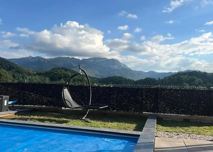 度假居 The Alpine Poolhouse *